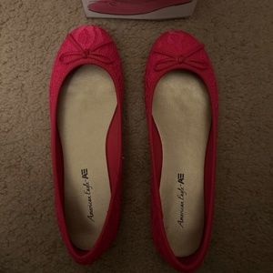 Cute Barbie Pink Lace Flats (open to best offer)
